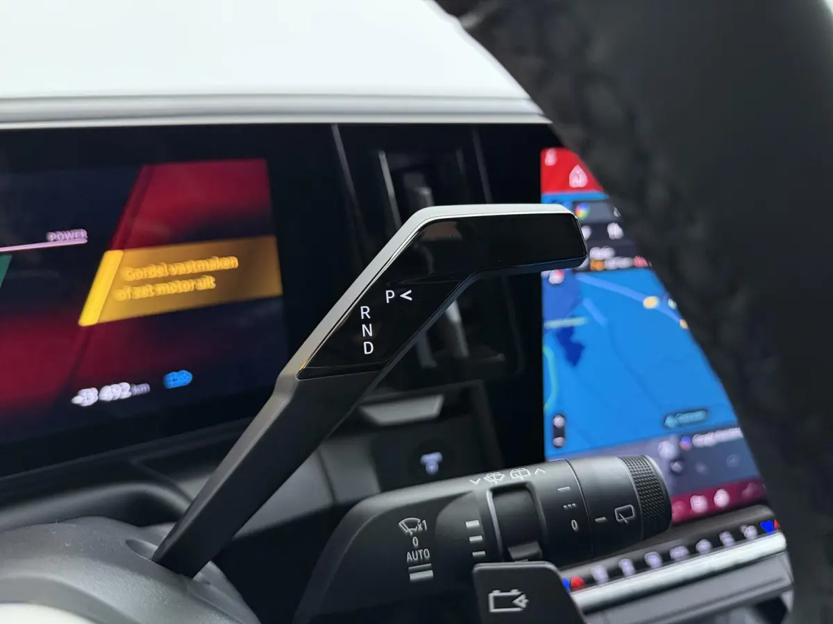EV87 long range techno | Pack advanced driving assist & augmented vision |