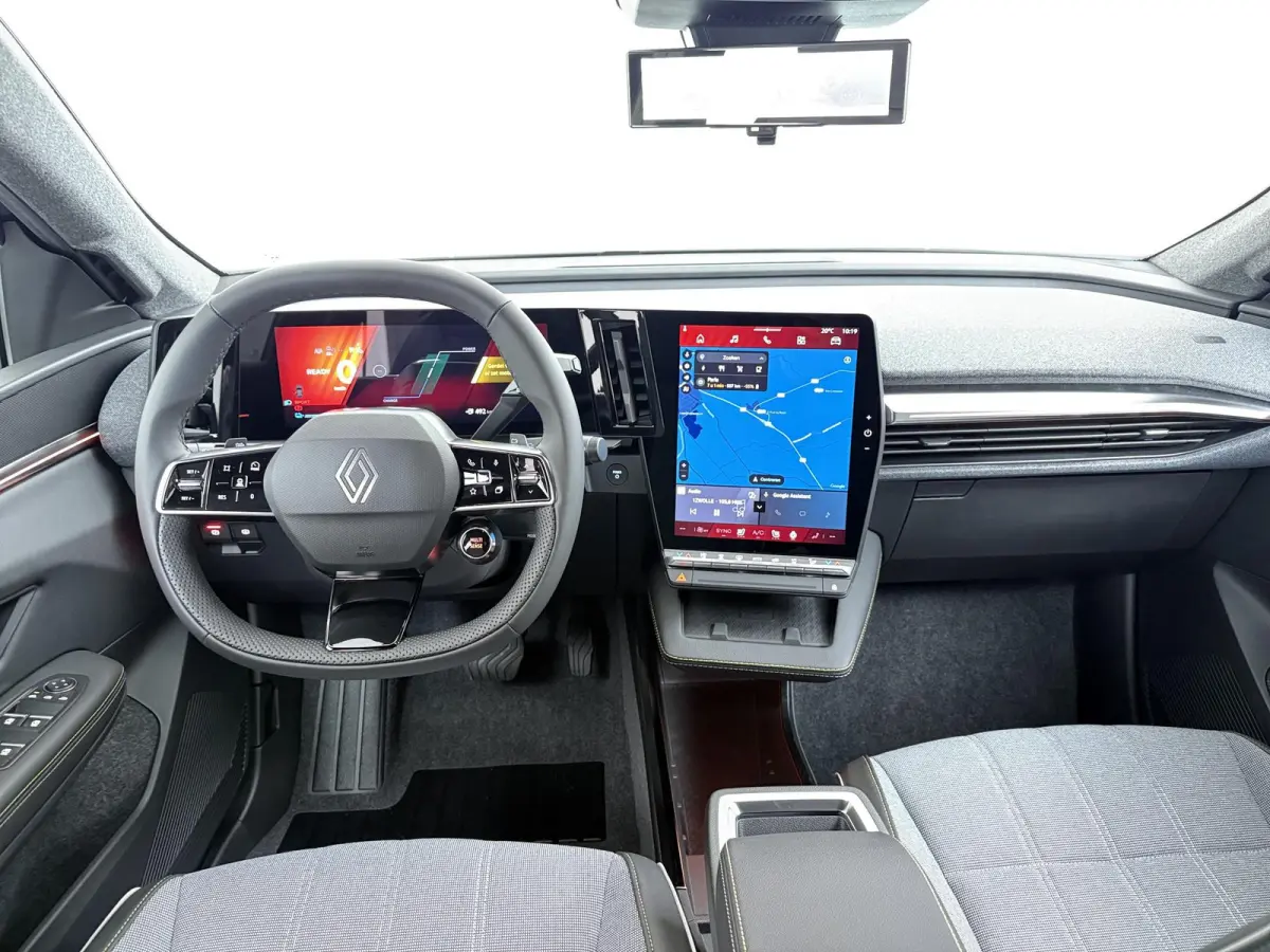 EV87 long range techno | Pack advanced driving assist & augmented vision |