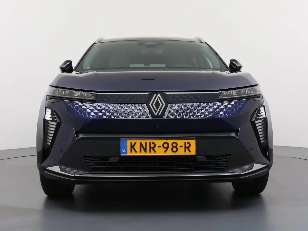 EV87 long range techno | Pack advanced driving assist & augmented vision |
