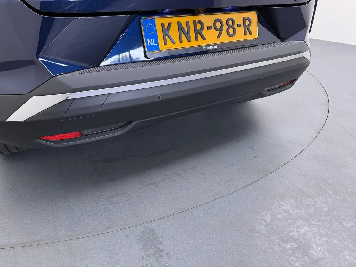 EV87 long range techno | Pack advanced driving assist & augmented vision |
