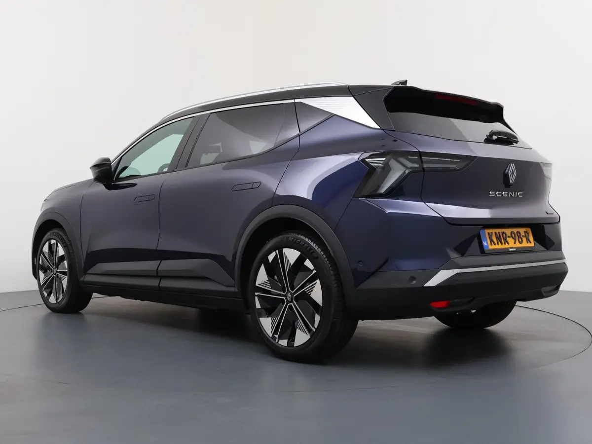 EV87 long range techno | Pack advanced driving assist & augmented vision |