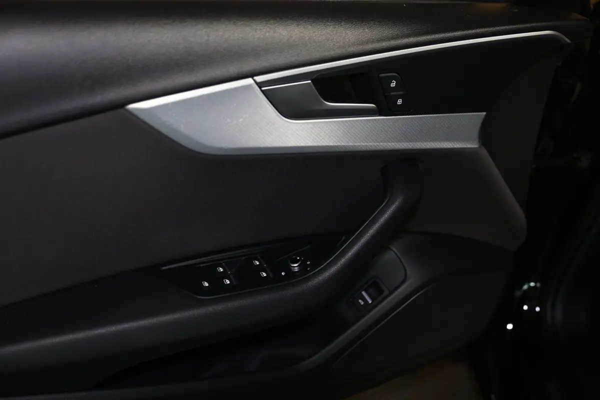 1.4 TFSI Pro Line S-TRONIC NAVI CRUISE AIRCO STOELVW TREKHAAK '17