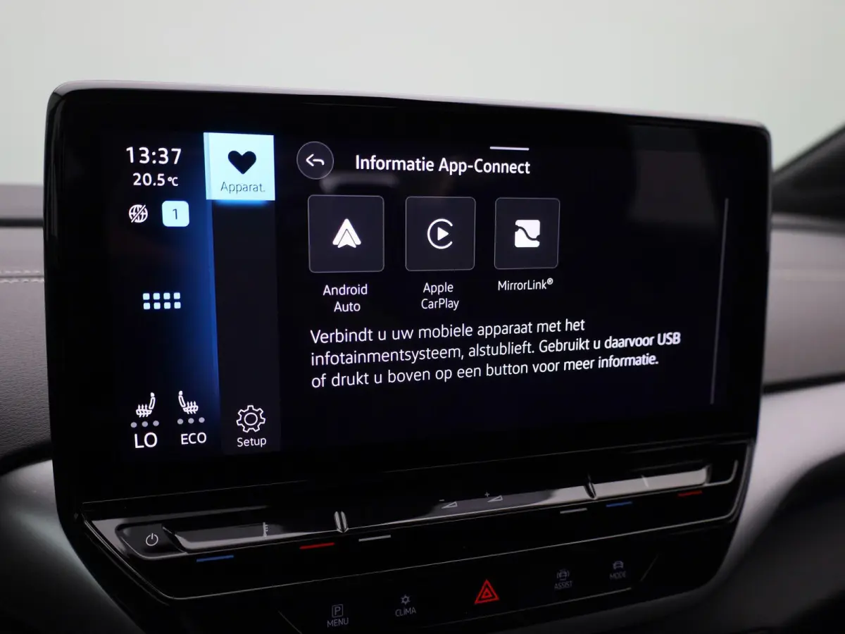 ID.5 Pro Advantage 77 kWh 204 PK| Navigatie | Stoelverwarming | Stuurwielverwarming | Parkeersensoren | 19 Inch Velgen