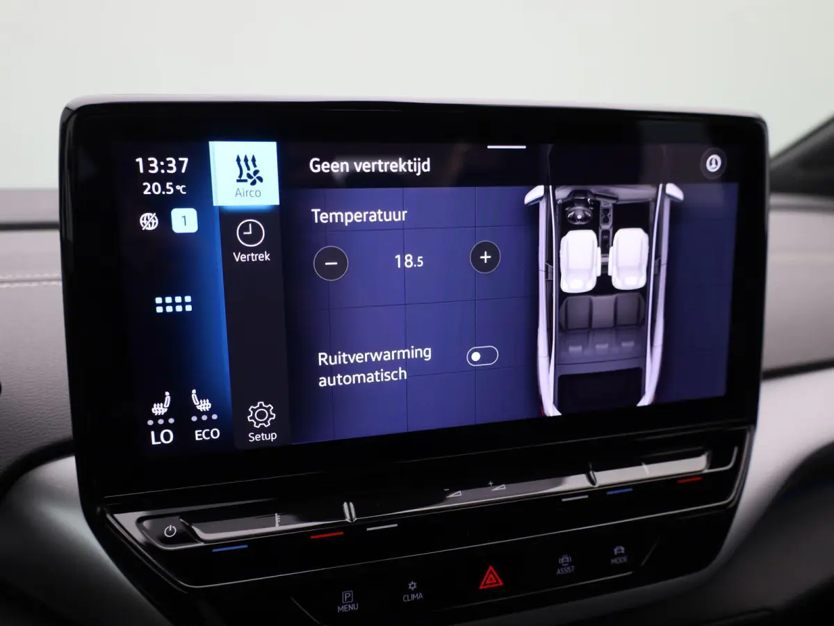 ID.5 Pro Advantage 77 kWh 204 PK| Navigatie | Stoelverwarming | Stuurwielverwarming | Parkeersensoren | 19 Inch Velgen