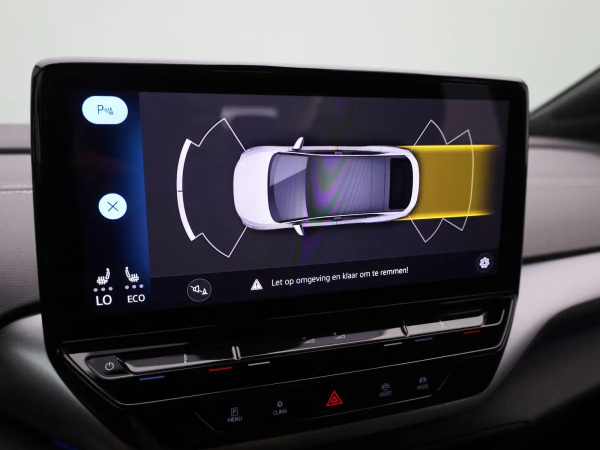 ID.5 Pro Advantage 77 kWh 204 PK| Navigatie | Stoelverwarming | Stuurwielverwarming | Parkeersensoren | 19 Inch Velgen