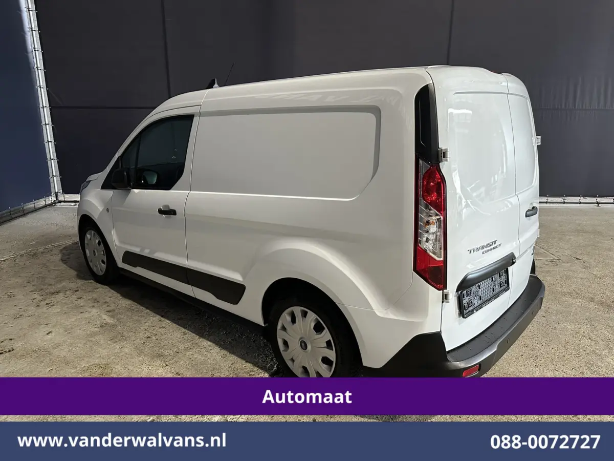 1.5 EcoBlue 120pk Automaat L1H1 Euro6 Airco | Navigatie | Camera | Cruisecontrol | Apple Carplay Parkeersensoren, Verwarmde voorruit, 1500kg trekvermogen