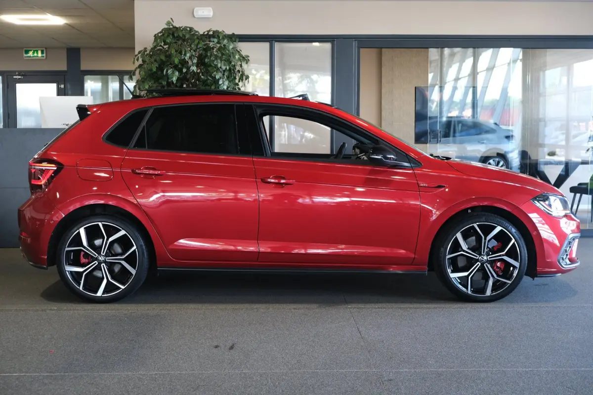 2.0 TSI GTI 207PK DSG Facelift Pano IQ Matrix Cam Navi Virtual ACC Keyless