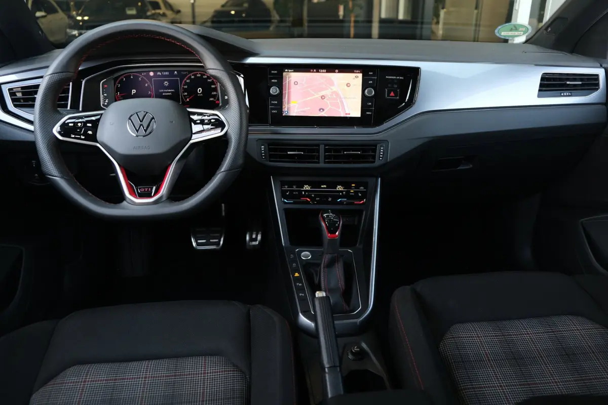 2.0 TSI GTI 207PK DSG Facelift Pano IQ Matrix Cam Navi Virtual ACC Keyless