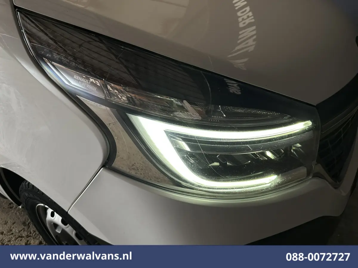 2.0 dCi 120pk L2H1 Euro6 Airco | Imperiaal | Navigatie | LED | Cruisecontrol Trekhaak, Parkeersensoren