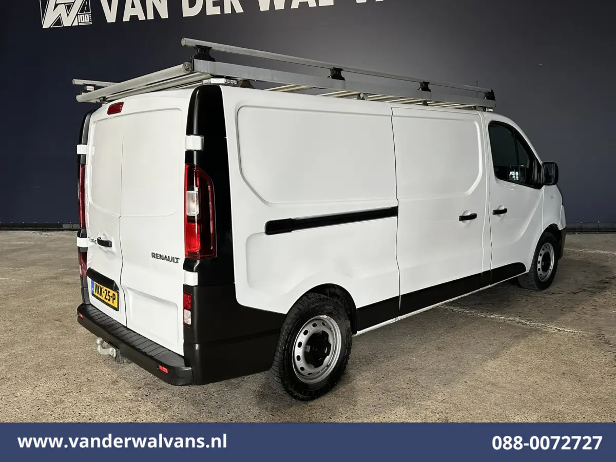 2.0 dCi 120pk L2H1 Euro6 Airco | Imperiaal | Navigatie | LED | Cruisecontrol Trekhaak, Parkeersensoren