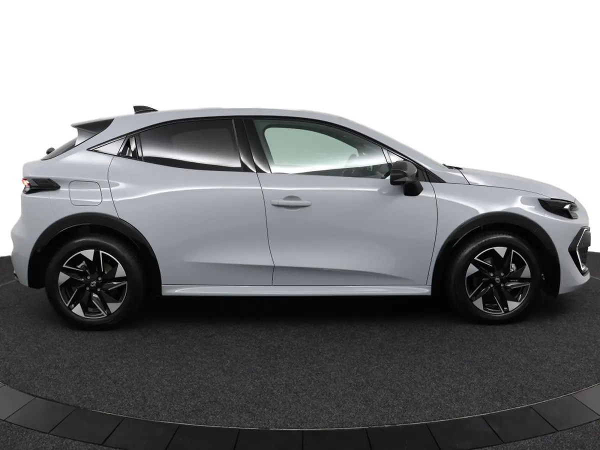 techno full hybrid E-Tech 160 pk | Adaptive Cruise | Parkeercamera | Stoelverwarming | 360 graden camera |