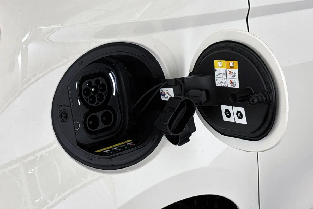 3+1 Icon 42 kWh SOH 97% Achteruitrijcamera Apple CarPlay Stoelverwarming