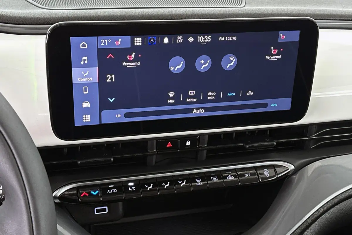 3+1 Icon 42 kWh SOH 97% Achteruitrijcamera Apple CarPlay Stoelverwarming