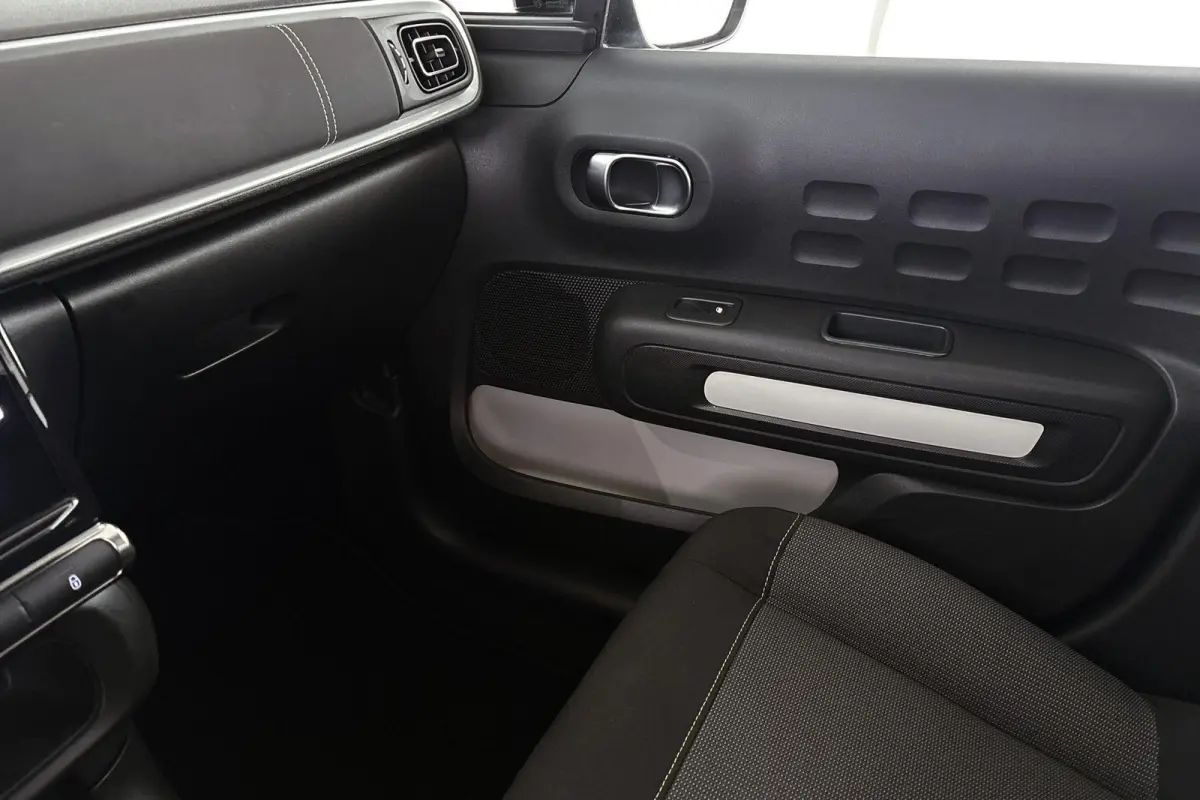 1.2 PureTech C-Series Navigatie Stoelverwarming Parkeersensoren