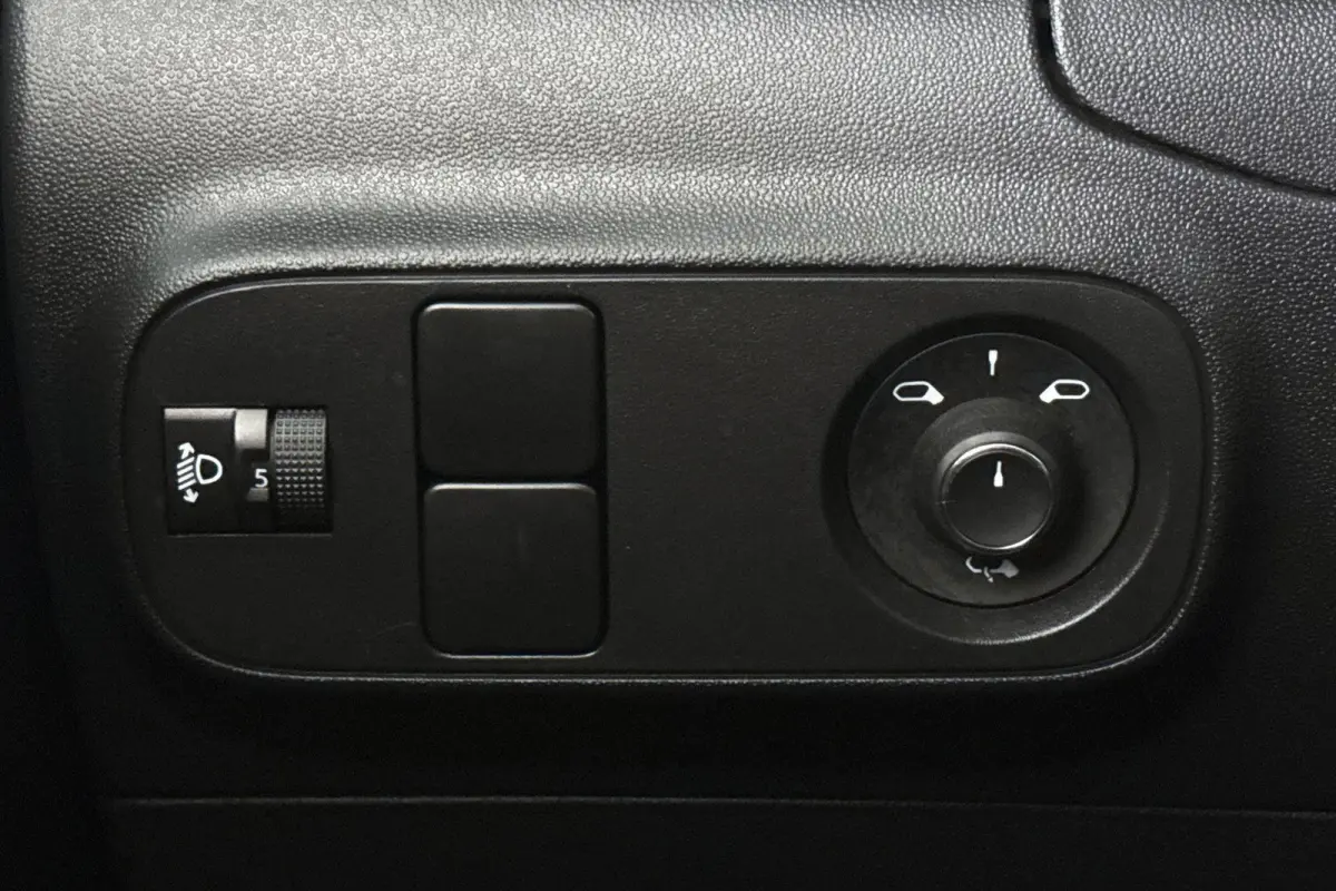 1.2 PureTech C-Series Navigatie Stoelverwarming Parkeersensoren