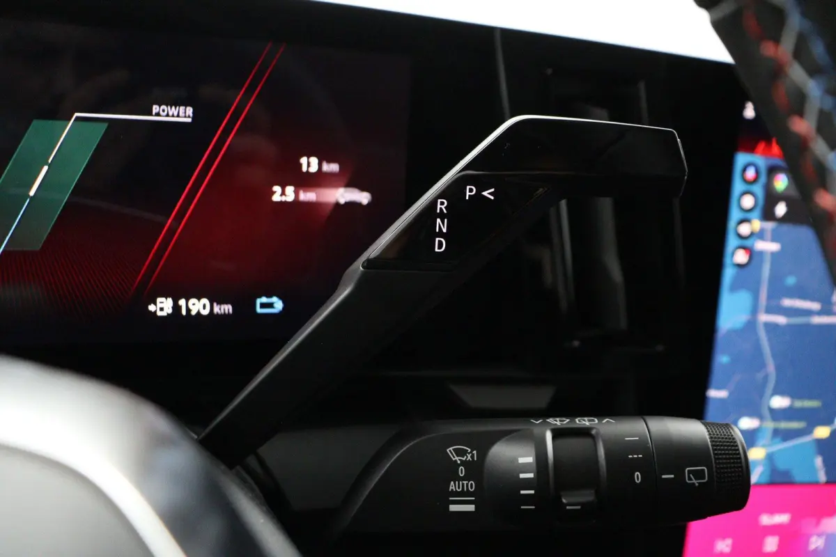 esprit Alpine 220 pk long range | pack advanced driving assist & augmented vision | pack light & sound |
