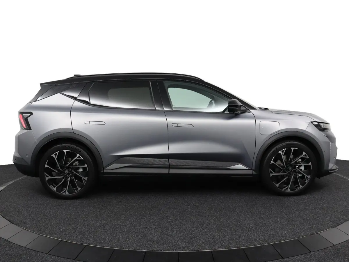 esprit Alpine 220 pk long range | pack advanced driving assist & augmented vision | pack light & sound |