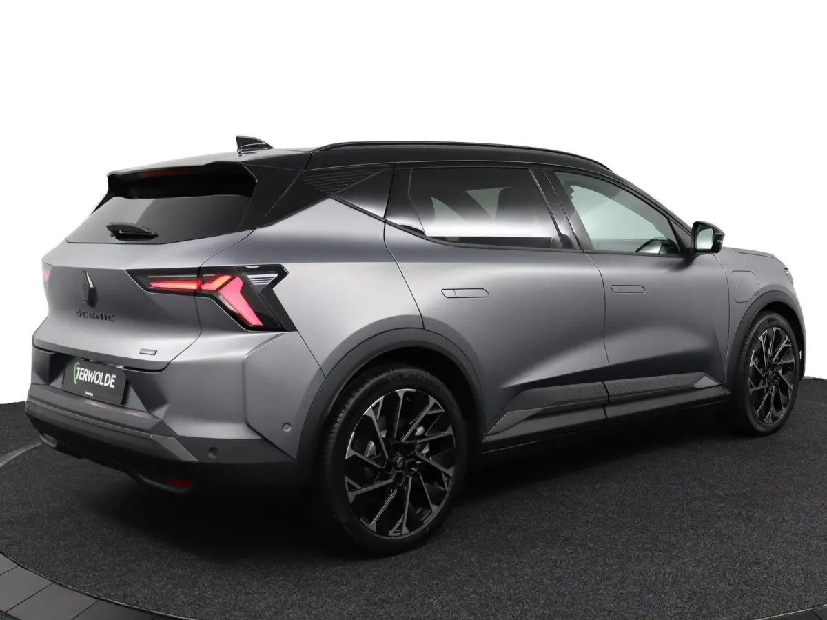 esprit Alpine 220 pk long range | pack advanced driving assist & augmented vision | pack light & sound |