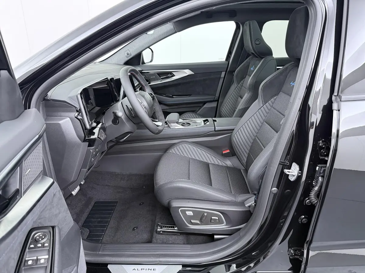 esprit Alpine full hybrid E-Tech 200 | pack light & sound | pack privilège |