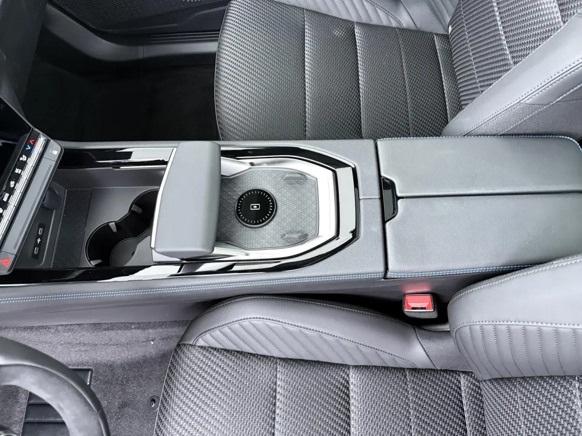 esprit Alpine full hybrid E-Tech 200 | pack light & sound | pack privilège |