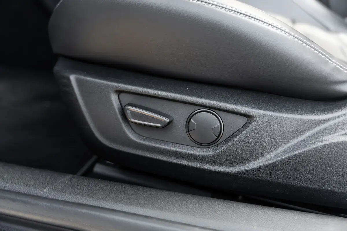 5.0 V8 GT EU GELEVERD*GEEN SCHADEVERLEDEN*VIRTUAL*STOELVERKOELING*STOELVERWARMING*STUURVERWARMING*BOM VOL