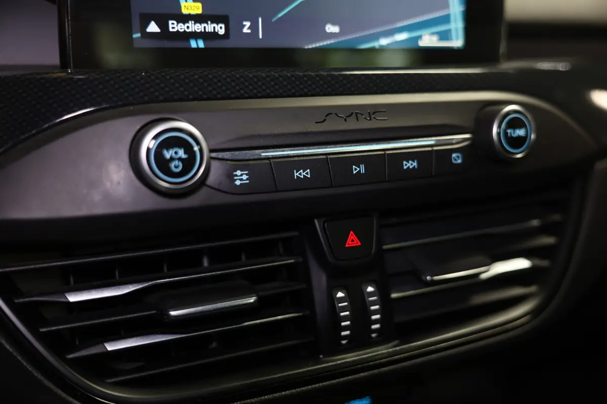 1.0 EcoBoost ST line AUTOM NAVI B&O ACC CAMERA PDC LED STOELVW '17