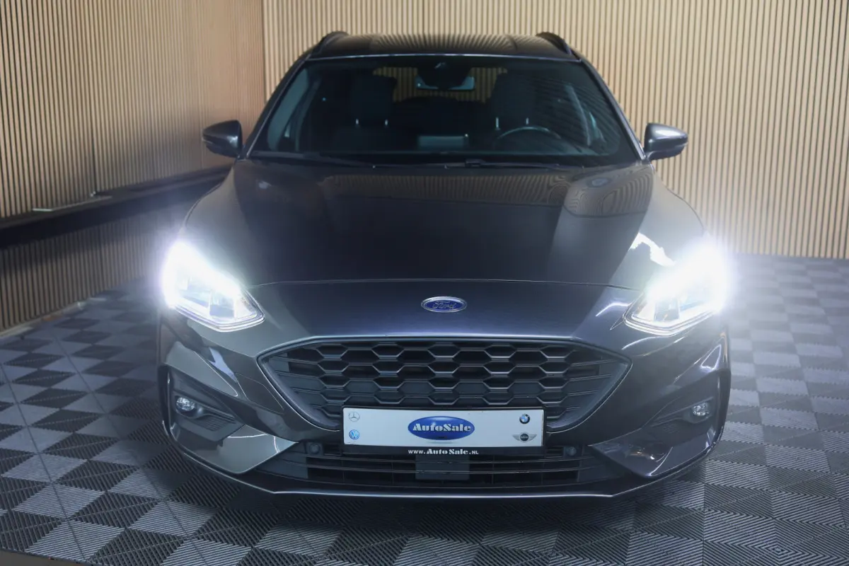 1.0 EcoBoost ST line AUTOM NAVI B&O ACC CAMERA PDC LED STOELVW '17