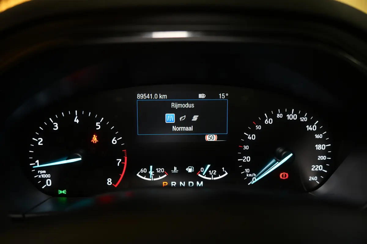 1.0 EcoBoost ST line AUTOM NAVI B&O ACC CAMERA PDC LED STOELVW '17