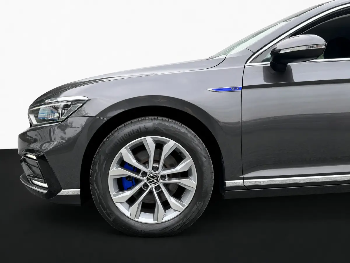 GTE 218PK DSG HYBRID BUSINESS SPORT ALCANTARA/CAMERA/NAVI/IQ-LIGHT