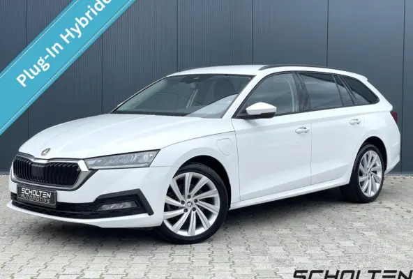 1.4 TSI iV PHEV Business Carplay LED Stoel- Stuurwielverwarming PDC DAB