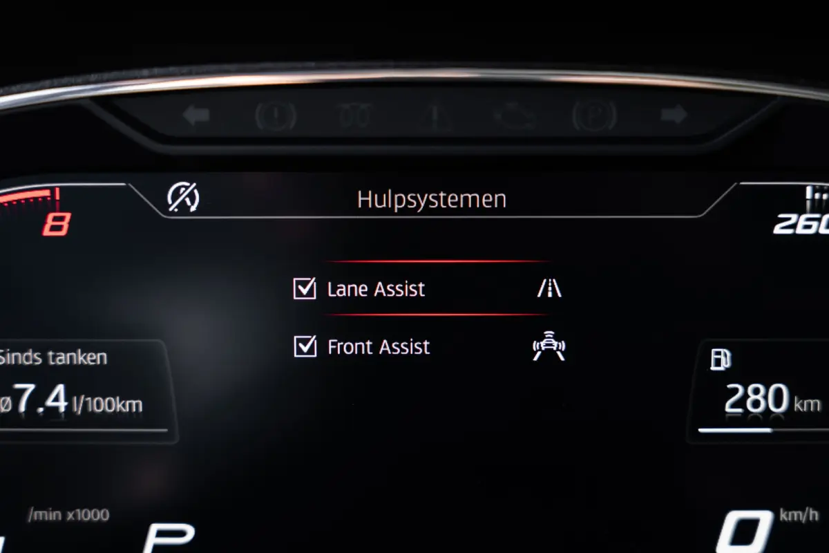 2.0 TSI FR Business Intense BLACK LINE*VIRTUAL*PANO*ACC*DCC*KEYLESS*LANE*BEATS*VOLL