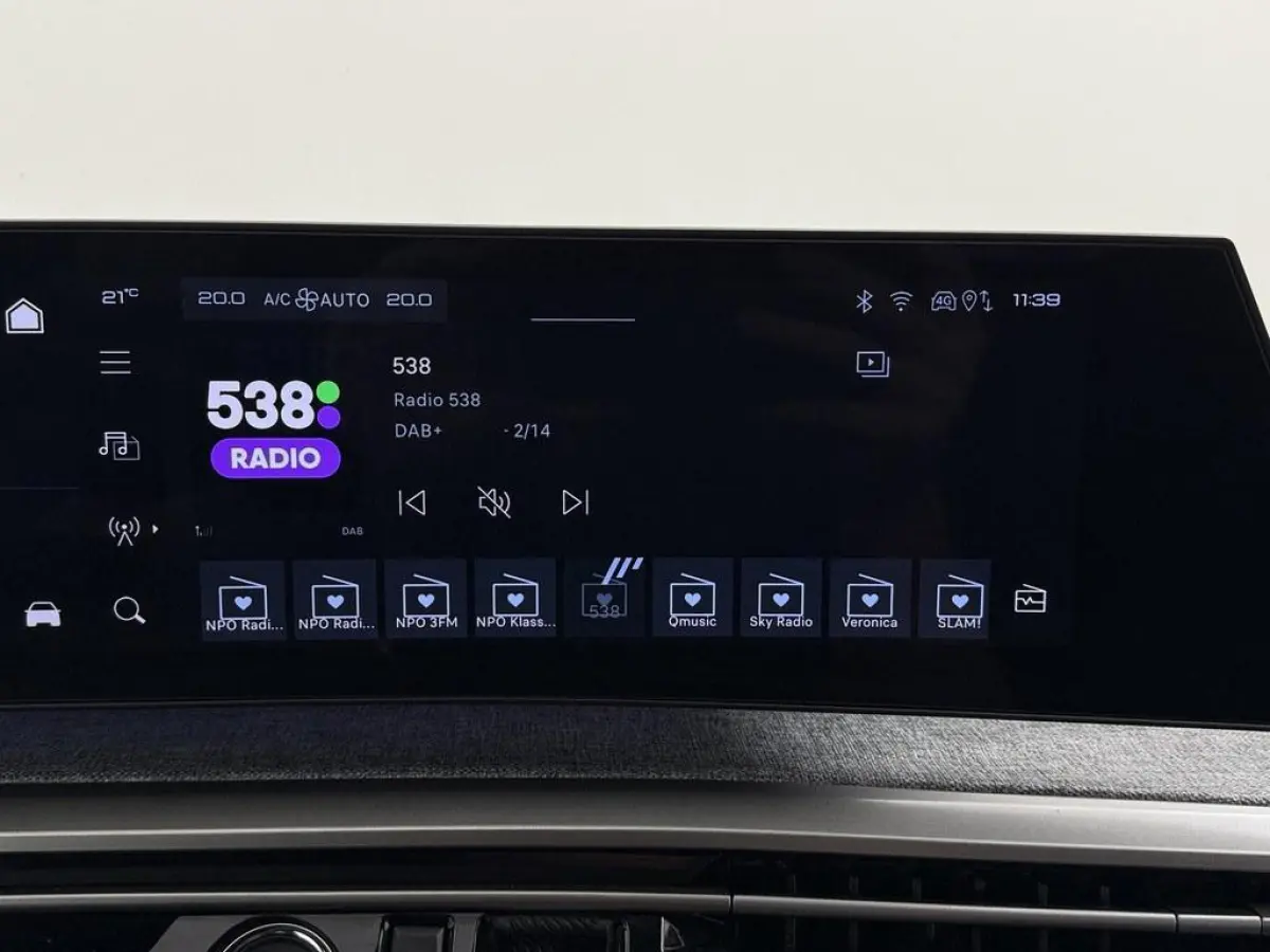 1.6 plug-in Hybrid 195 Allure /Cam/Cruise/SOH 99.4 /Clima/Apple Carplay/Android Auto/Navi
