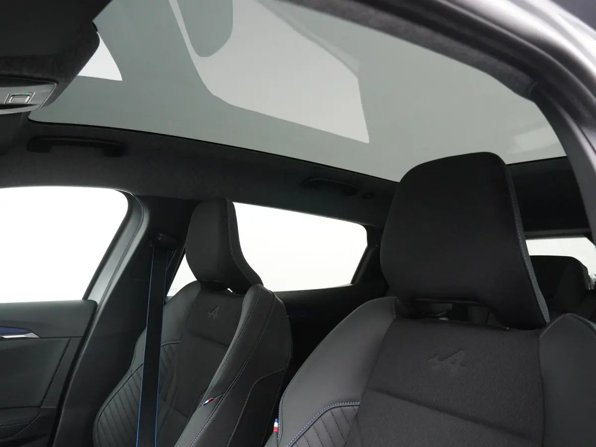 esprit Alpine 220 pk long range | pack advanced driving assist & augmented vision | pack light & sound |