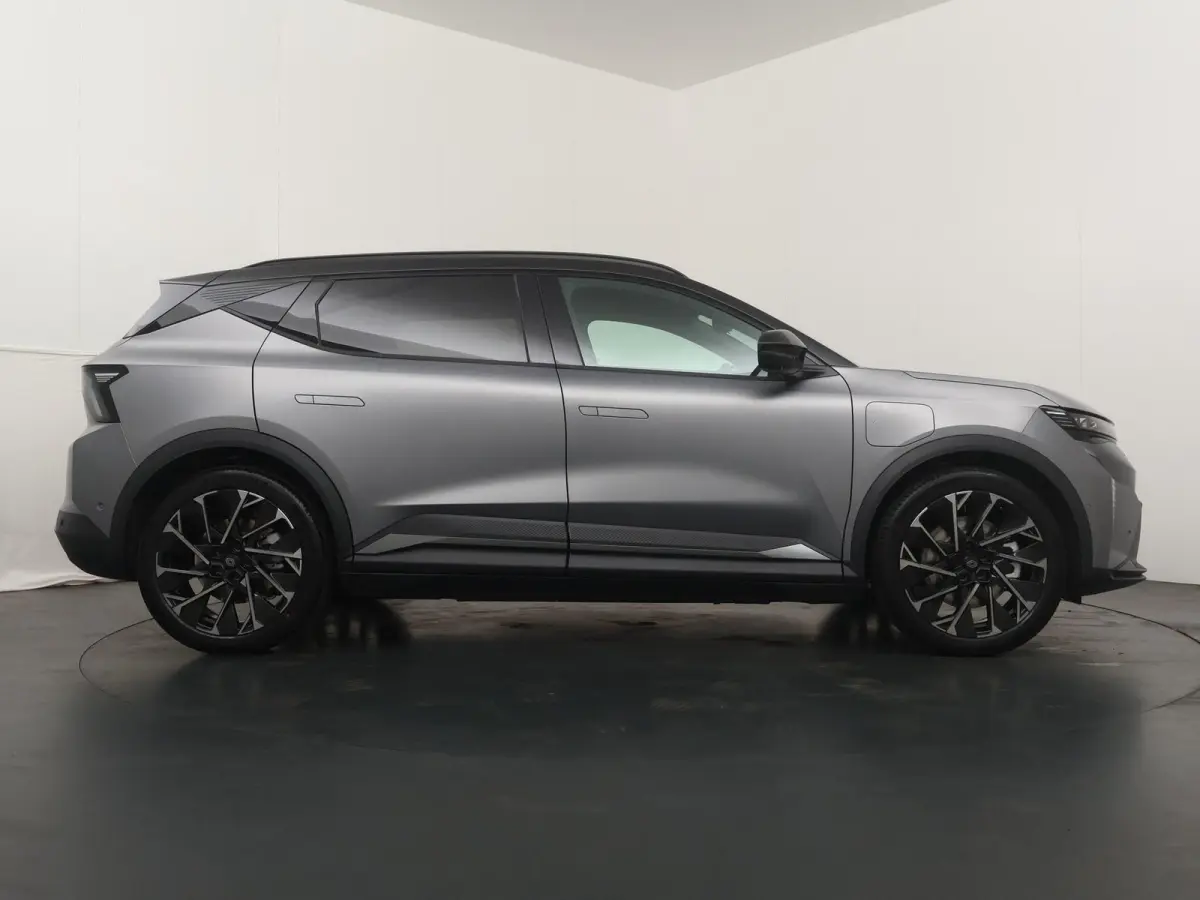 esprit Alpine 220 pk long range | pack advanced driving assist & augmented vision | pack light & sound |