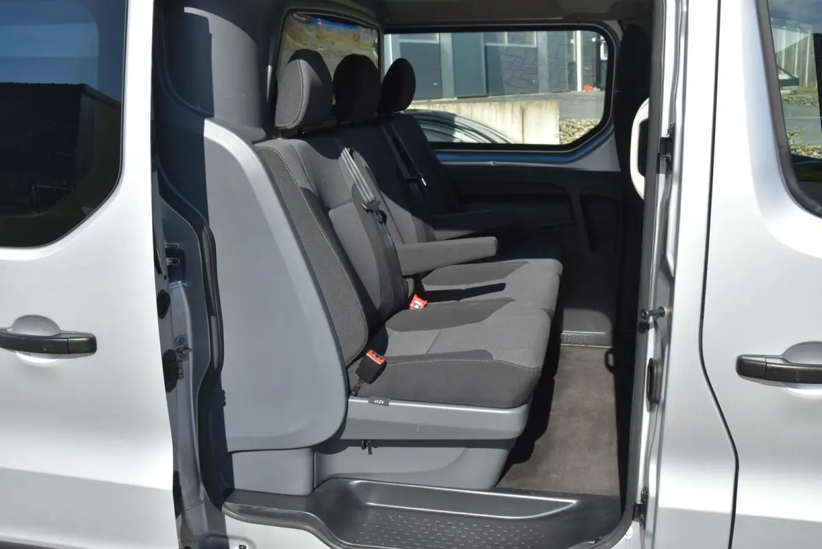 bestel 2.0 dCi 145 Pk L2H1 Aut DC Clima Navi PDC Led