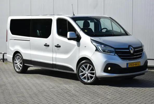bestel 2.0 dCi 145 Pk L2H1 Aut DC Clima Navi PDC Led
