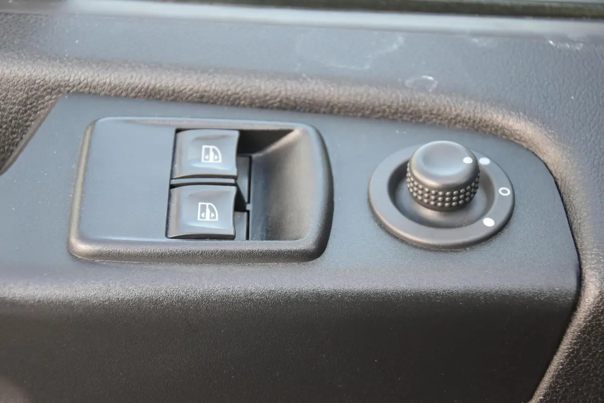 bestel 2.0 dCi 145 Pk L2H1 Aut DC Clima Navi PDC Led