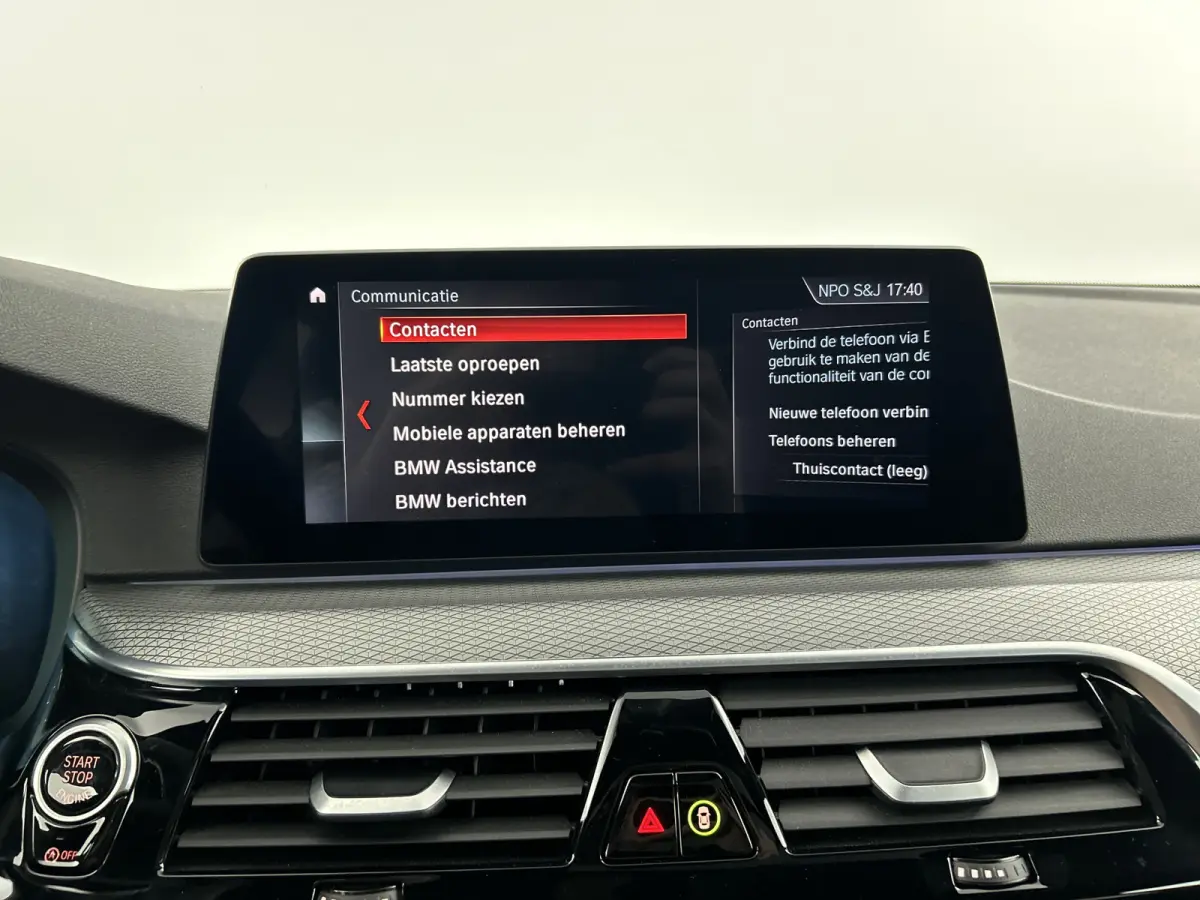 520i High Exe. M-Sport Pano-dak/Leder/Camera/Keyless Entry
