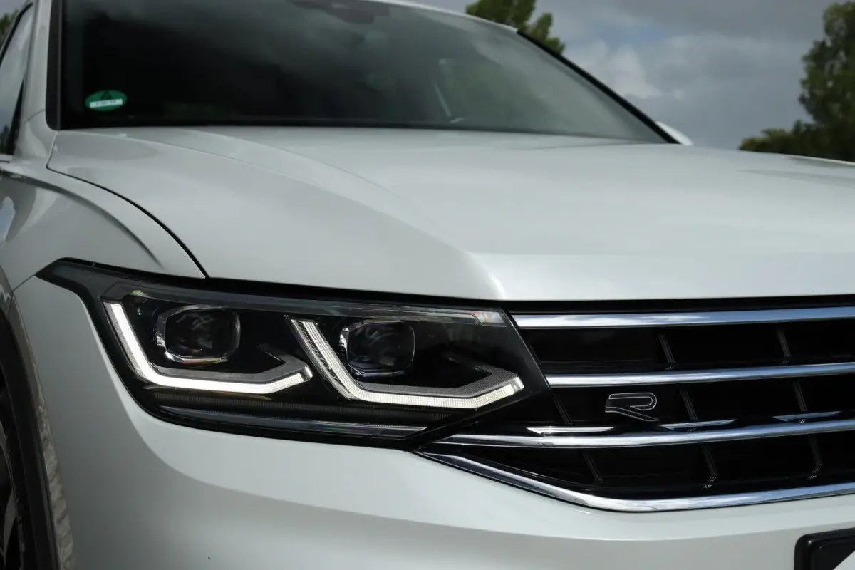 1.5 TSI / 2x R-Line / Virtual Cockpit / 150PK / Camera / Matrix LED / Keyless / 20"!