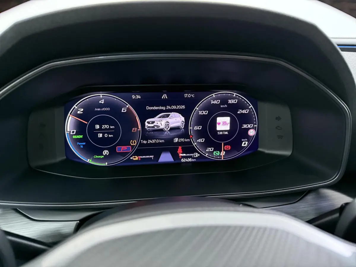 1.4 e-Hybrid Business Edition | Adapt. Cruise | Parkeercamera | Stoelverw. |