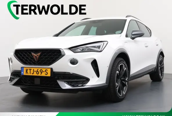 1.4 e-Hybrid Business Edition | Adapt. Cruise | Parkeercamera | Stoelverw. |