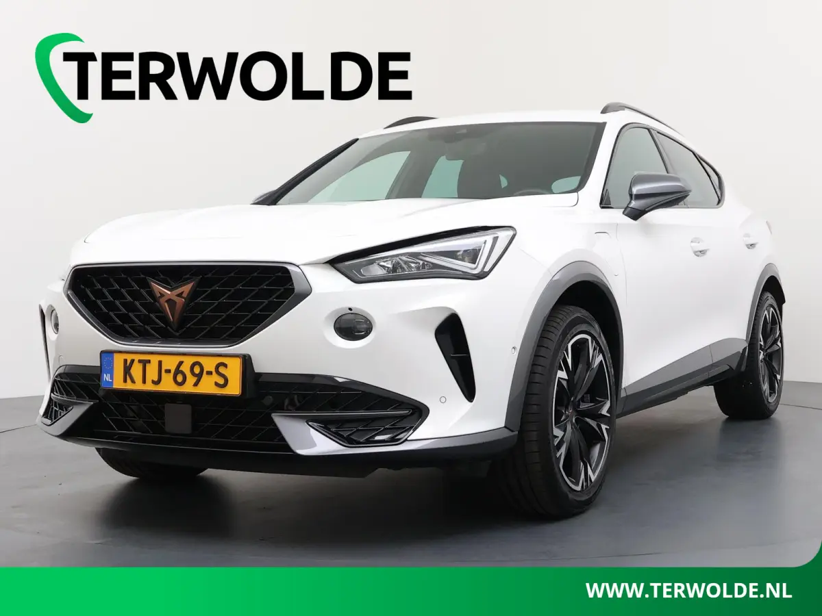 1.4 e-Hybrid Business Edition | Adapt. Cruise | Parkeercamera | Stoelverw. |