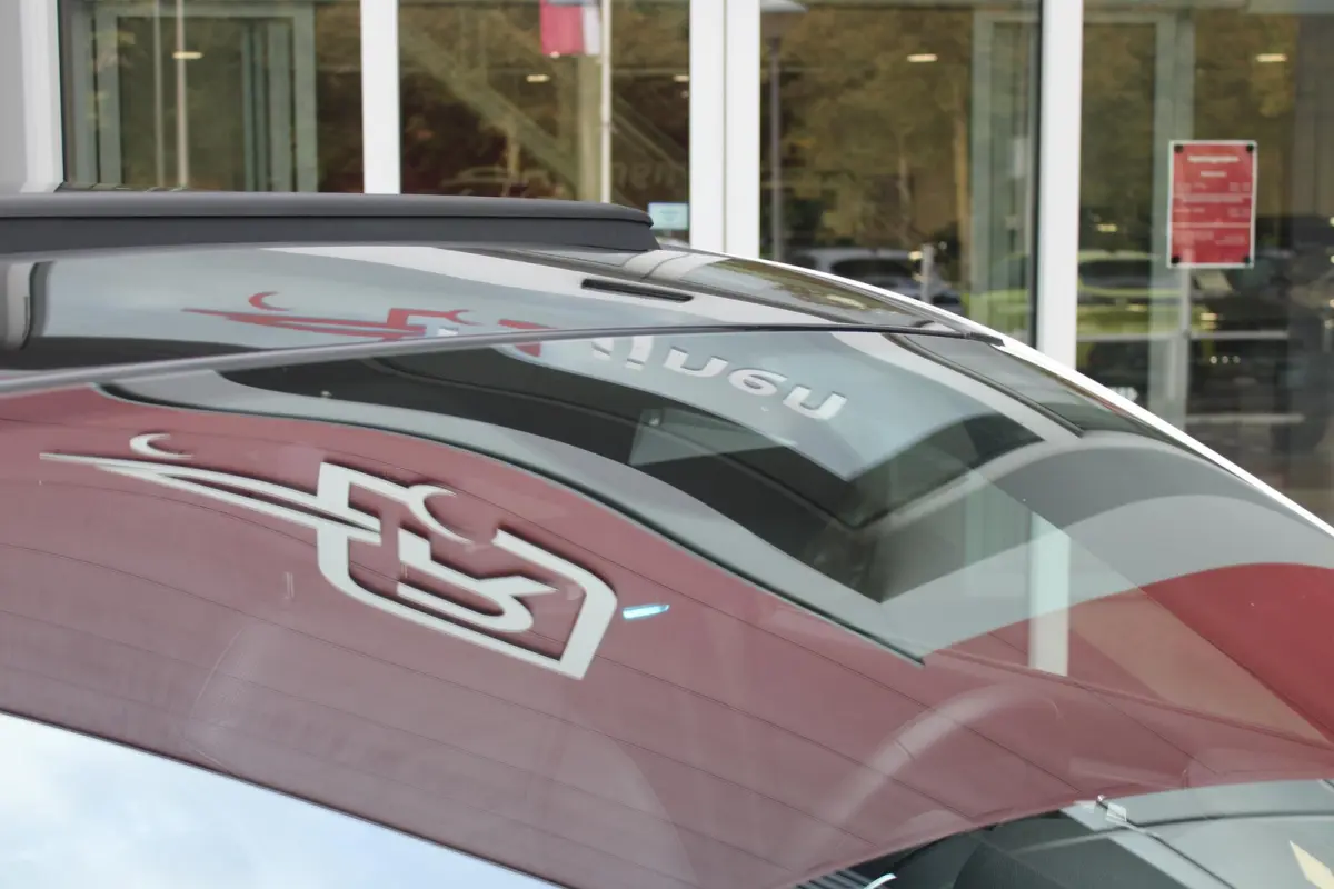 1.3T 280PK PHEV VELOCE | PANORAMISCH SCHUIF/KANTEL DAK | PREMIUM PACK: LEDEREN BEKLEDING/GEVENTILEERDE VOORSTOELEN/4-VOUDIG ELEKTRISCH VERSTELBARE LENDESTEUN VOORSTOELEN/HOOGGLANS ZWARTE RAA