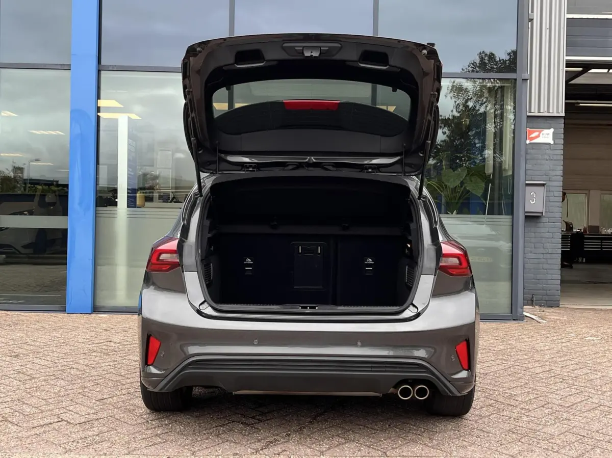 1.0 EcoBoost Hybrid ST Line X 155PK Automaat Winterpack Adaptieve Cruise Camera B&O Navi Parkeersensoren Keyless Climate Privacy Glass *Sportief*