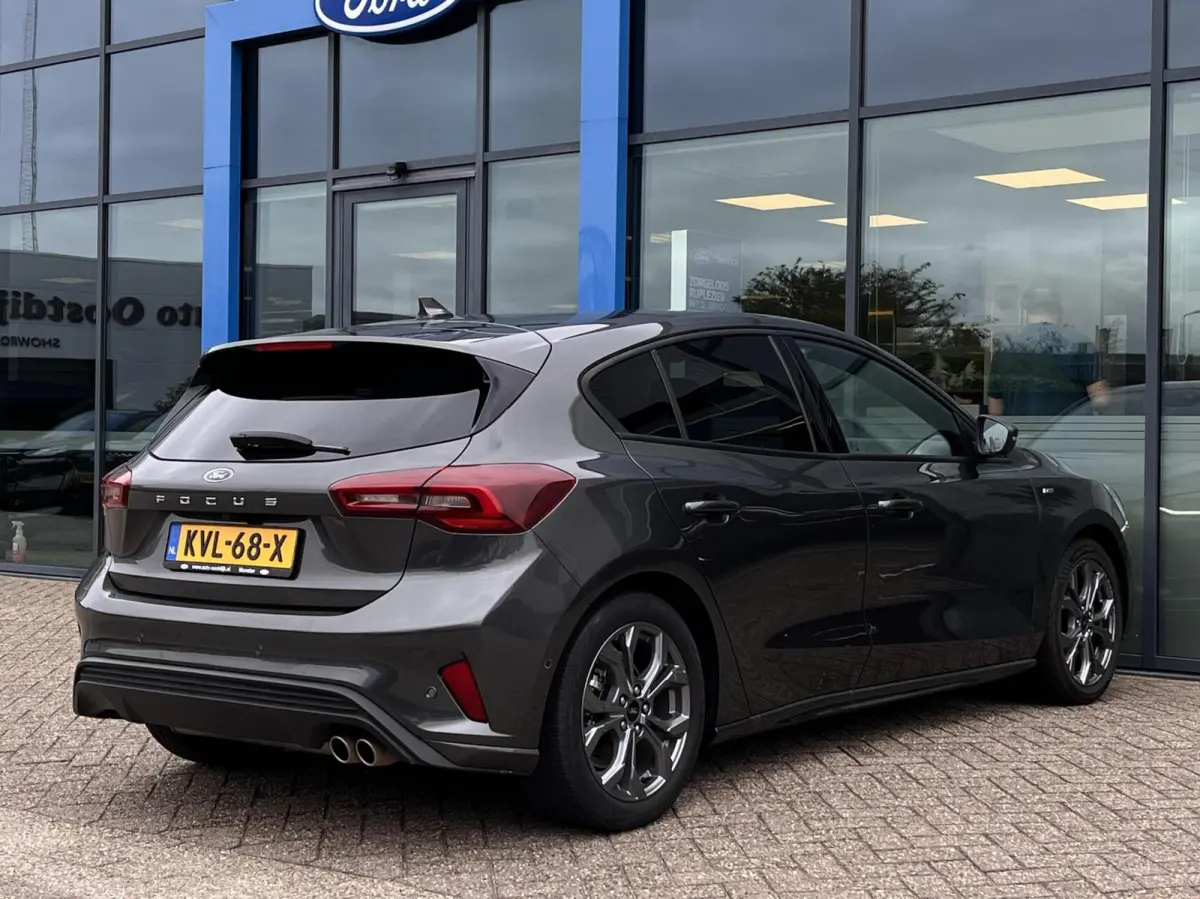 1.0 EcoBoost Hybrid ST Line X 155PK Automaat Winterpack Adaptieve Cruise Camera B&O Navi Parkeersensoren Keyless Climate Privacy Glass *Sportief*