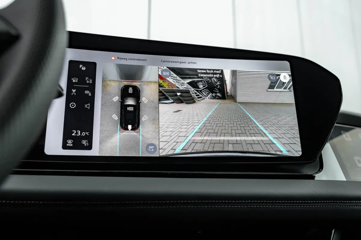 S edition 83 kWh / 252 pk | Adaptive air suspension | Adaptive cruise control | Audi sound system