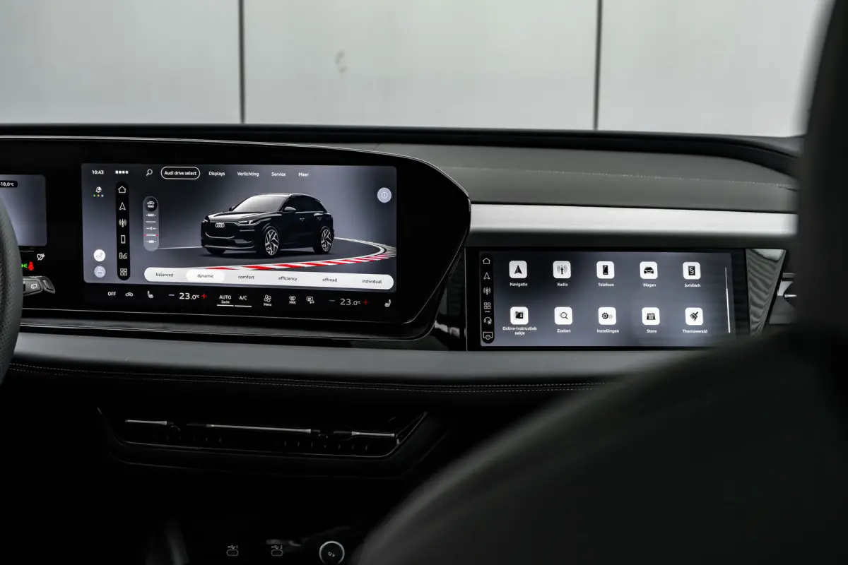 S edition 83 kWh / 252 pk | Adaptive air suspension | Adaptive cruise control | Audi sound system