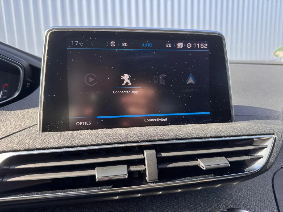 1.6 e-THP Allure | Cruise control | LED dagrijverlichting | LED mistlampen