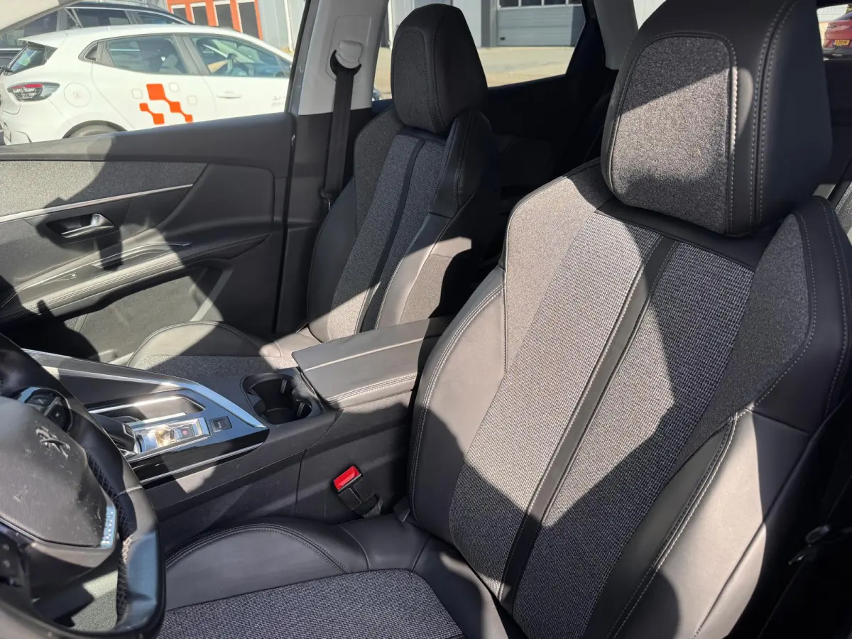 1.6 e-THP Allure | Cruise control | LED dagrijverlichting | LED mistlampen
