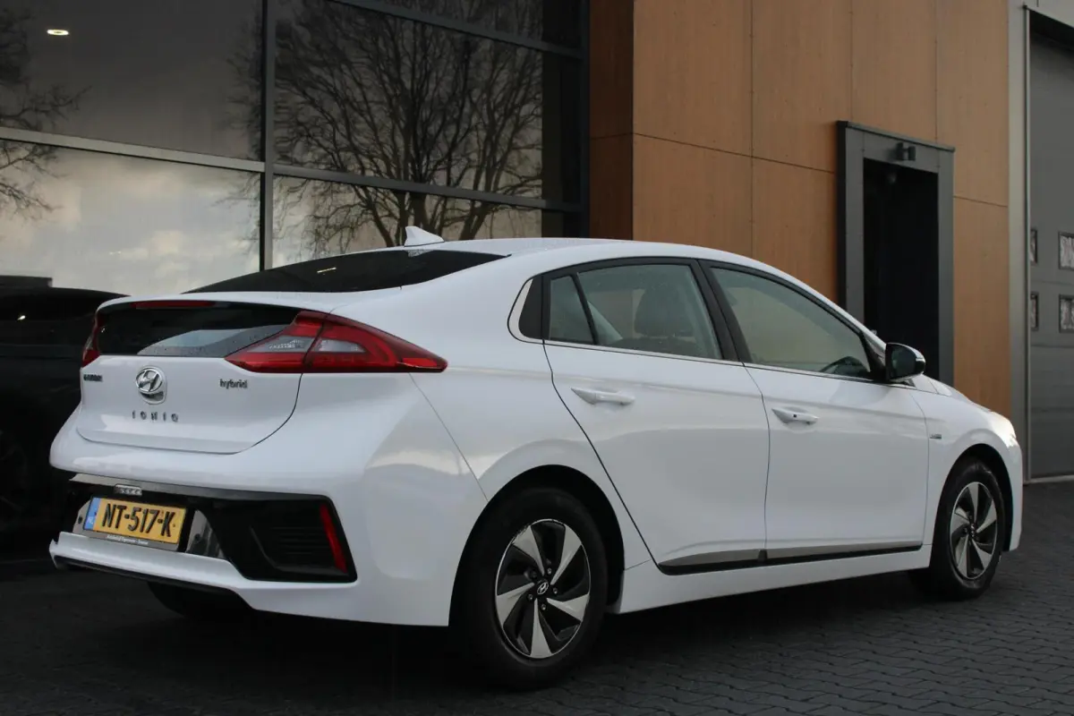1.6 GDi Hybrid | Adaptief | Infinity Audio | Rijklaarprijs